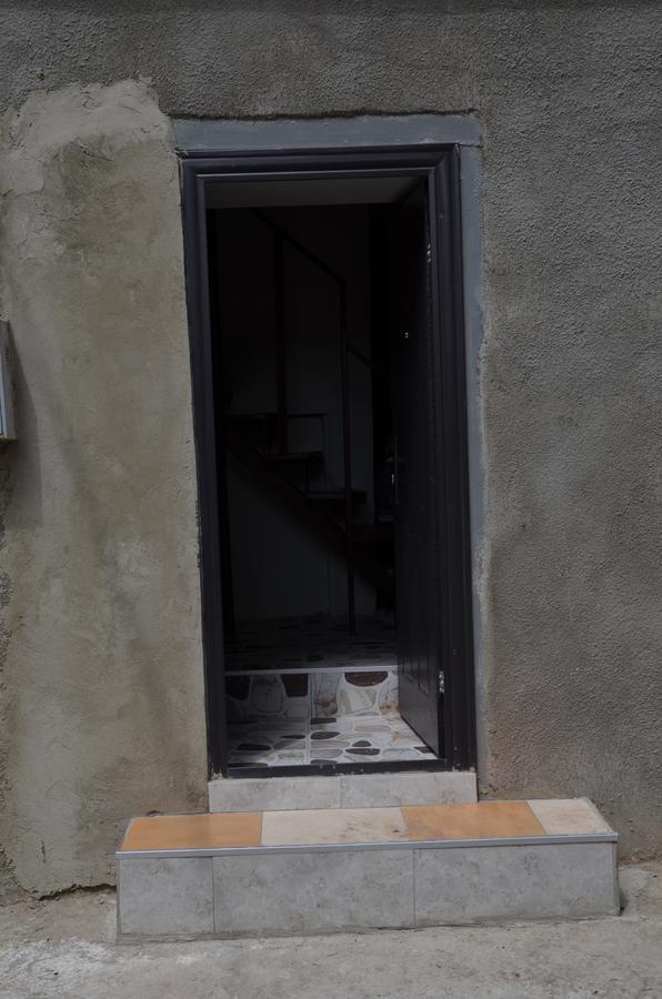 טביליסי Guest House Uta מראה חיצוני תמונה